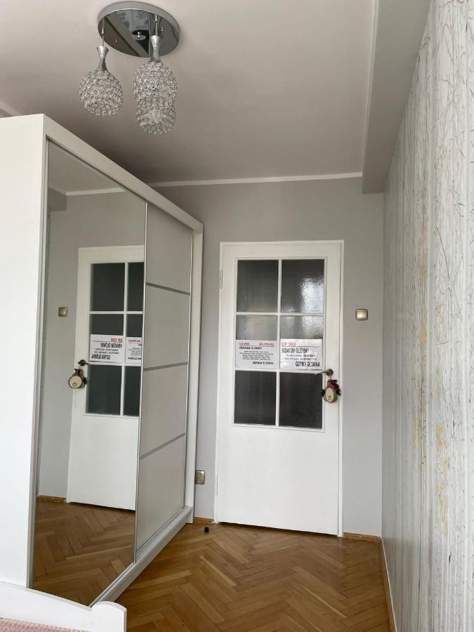 Apartament Z Widokiem Na Zamek Gn Apartment Malbork Bagian luar foto
